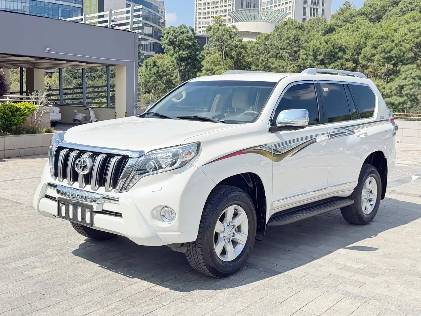 Toyota Prado (Import) 2016 2014 2.7L TX-L Middle East Edition