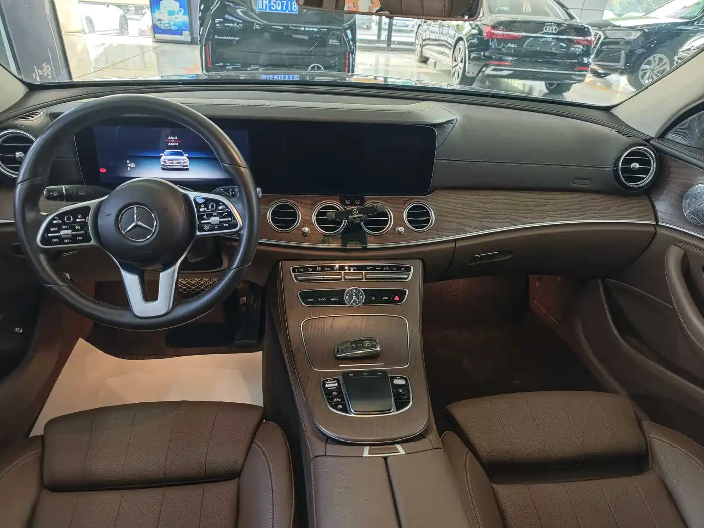 Mercedes-Benz E-Class 2020 Facelift E 260 L фото 10