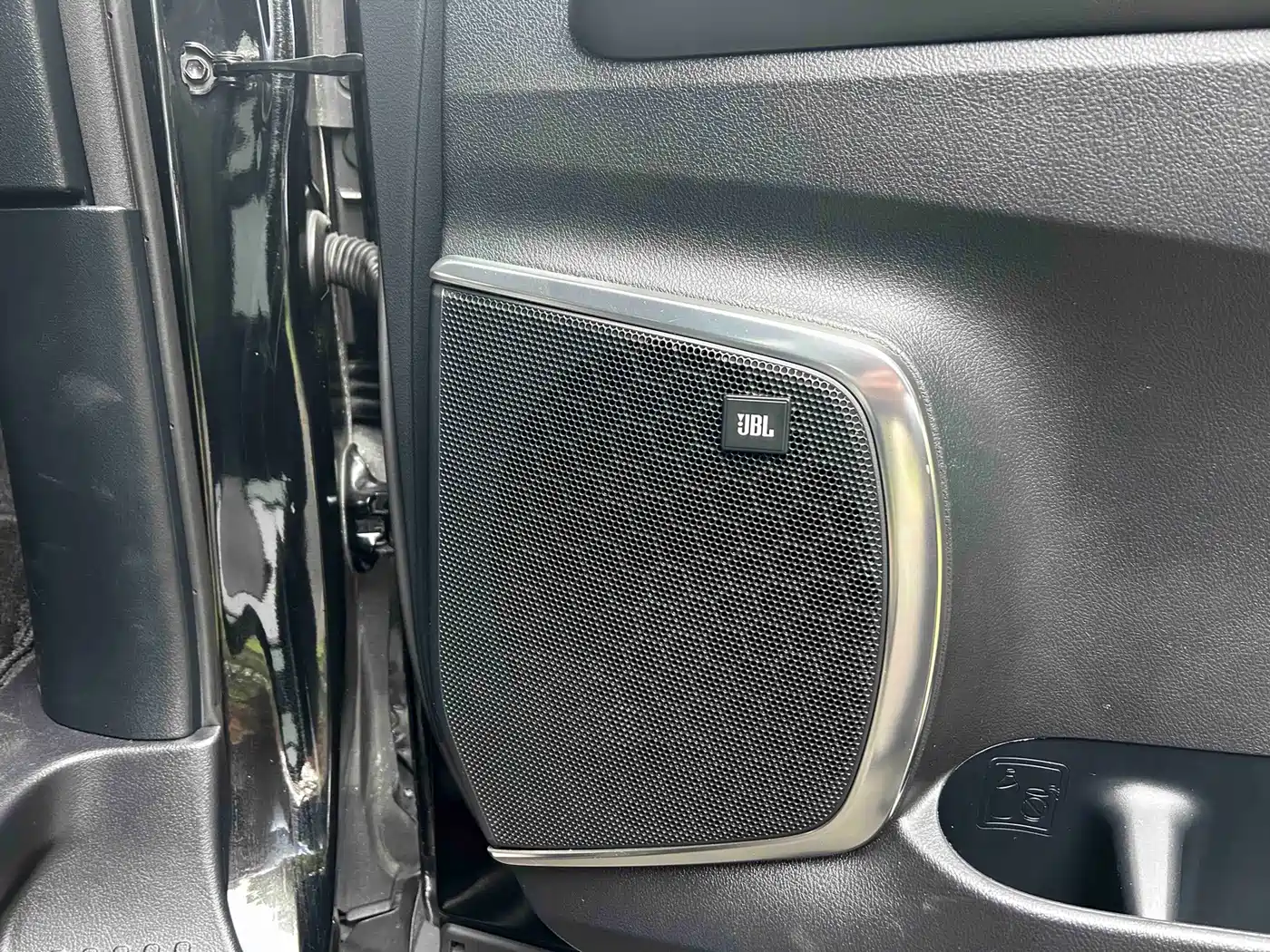 Toyota Vellfire 2023 2023 Crown Hybrid 2.5L HV Premium