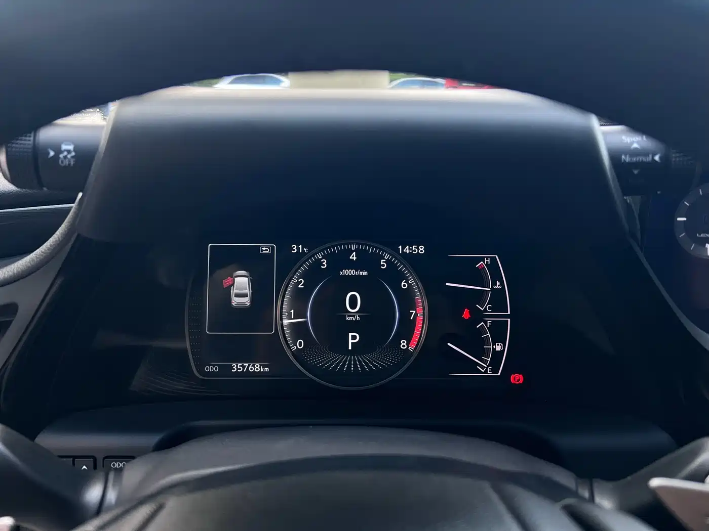 Lexus ES 2023 200 Excellence Edition фото 8