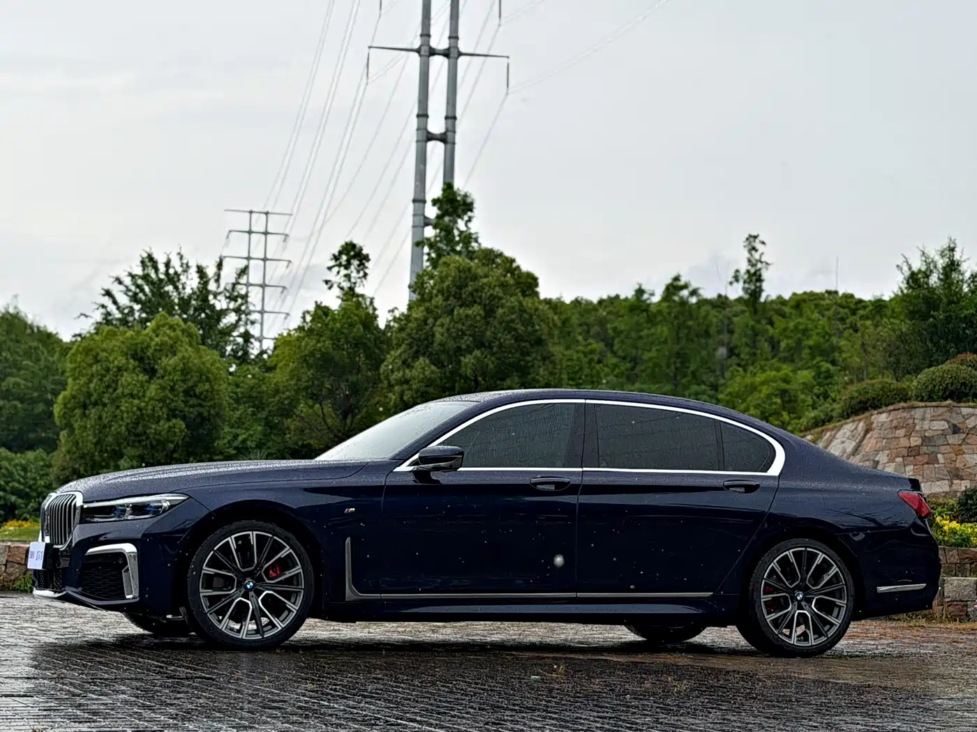 BMW 7 Series 2021 Model 740Li xDrive Executive M Sport Package фото 16