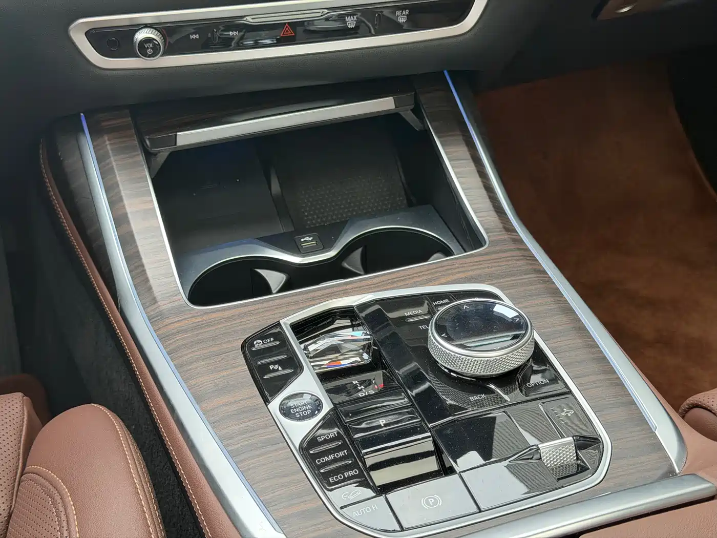 BMW X7 2023 xDrive40i Leading Luxury Package фото 8