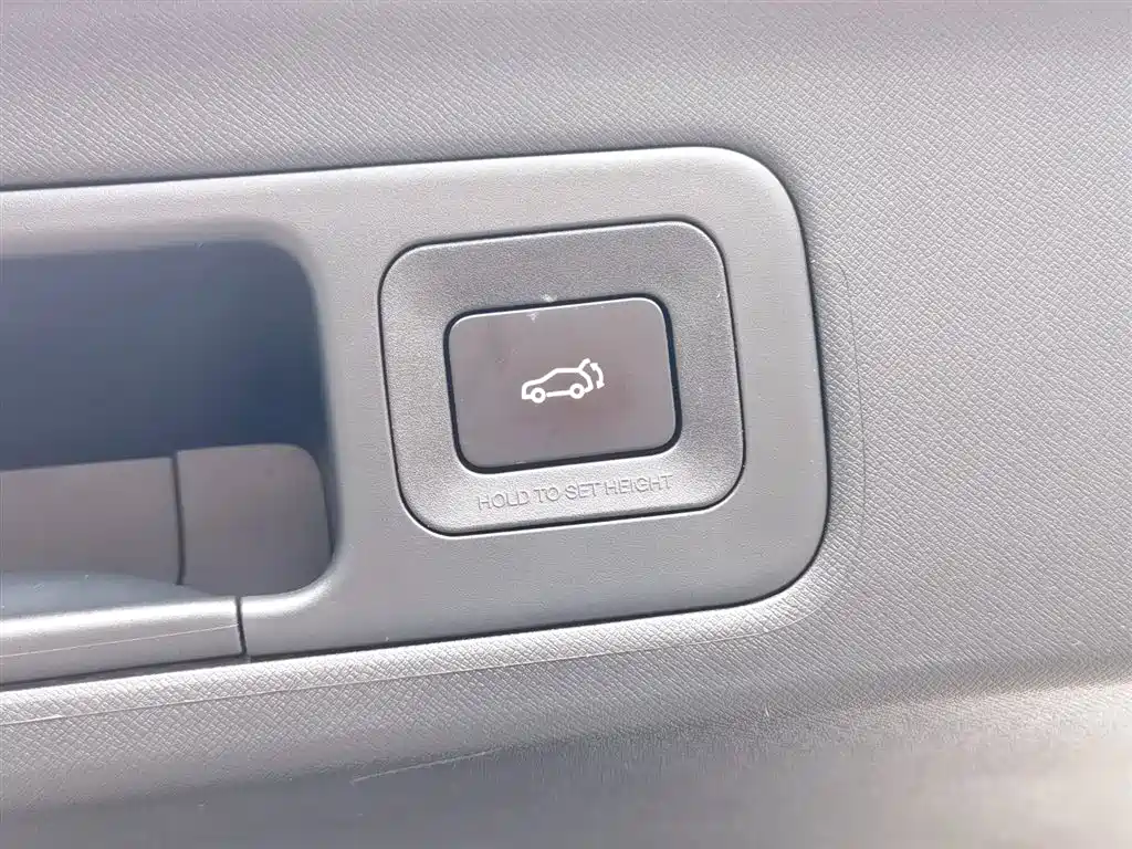 GAC Trumpchi Trumpchi M8 2024 Master Series Super Hybrid фото 34