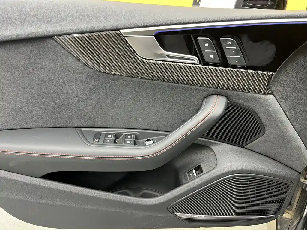 Audi RS 5 2024 2023 Model RS 5 2.9T Sportback Obsidian Edition