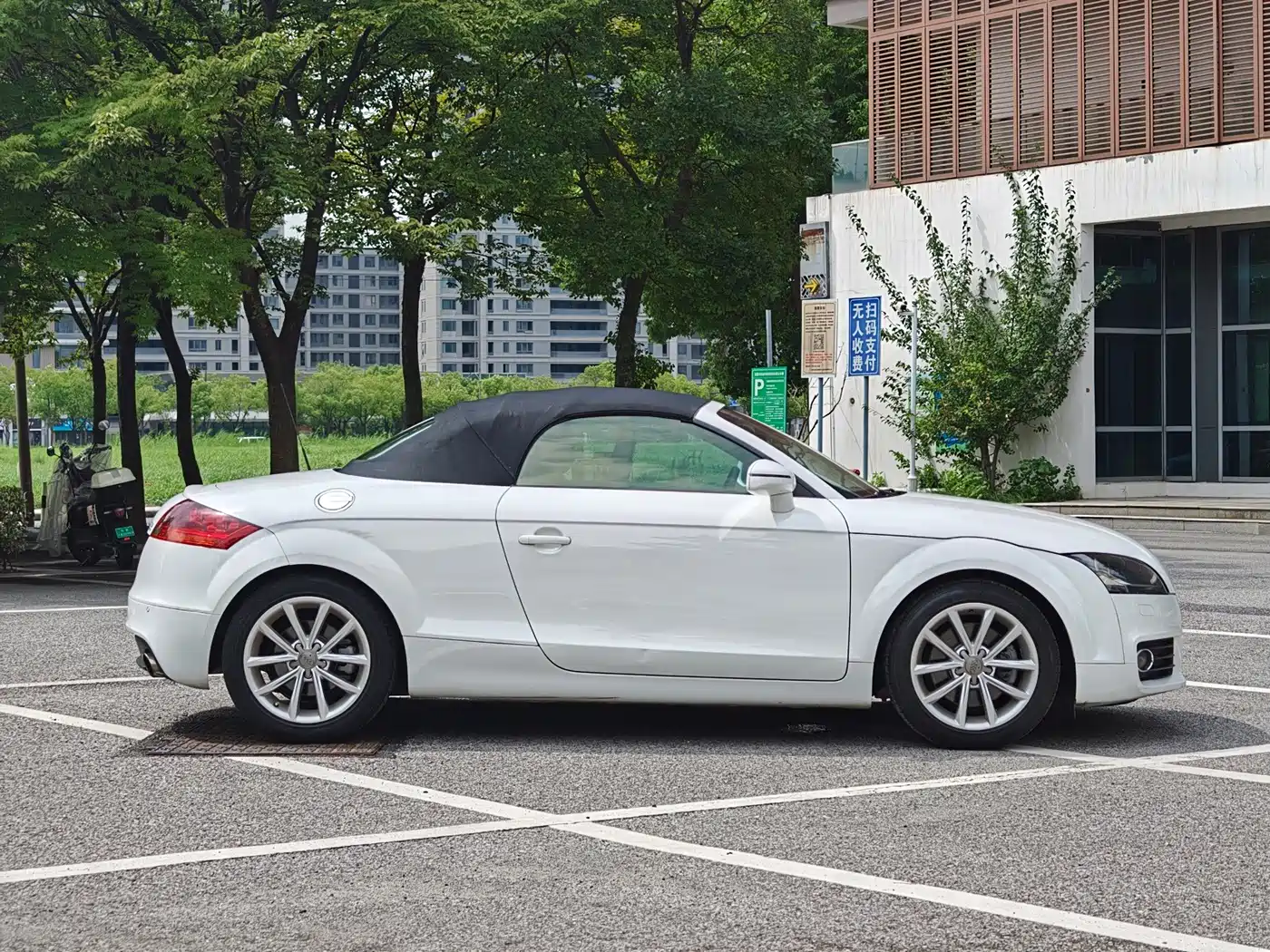 Фото 6 - Audi TT