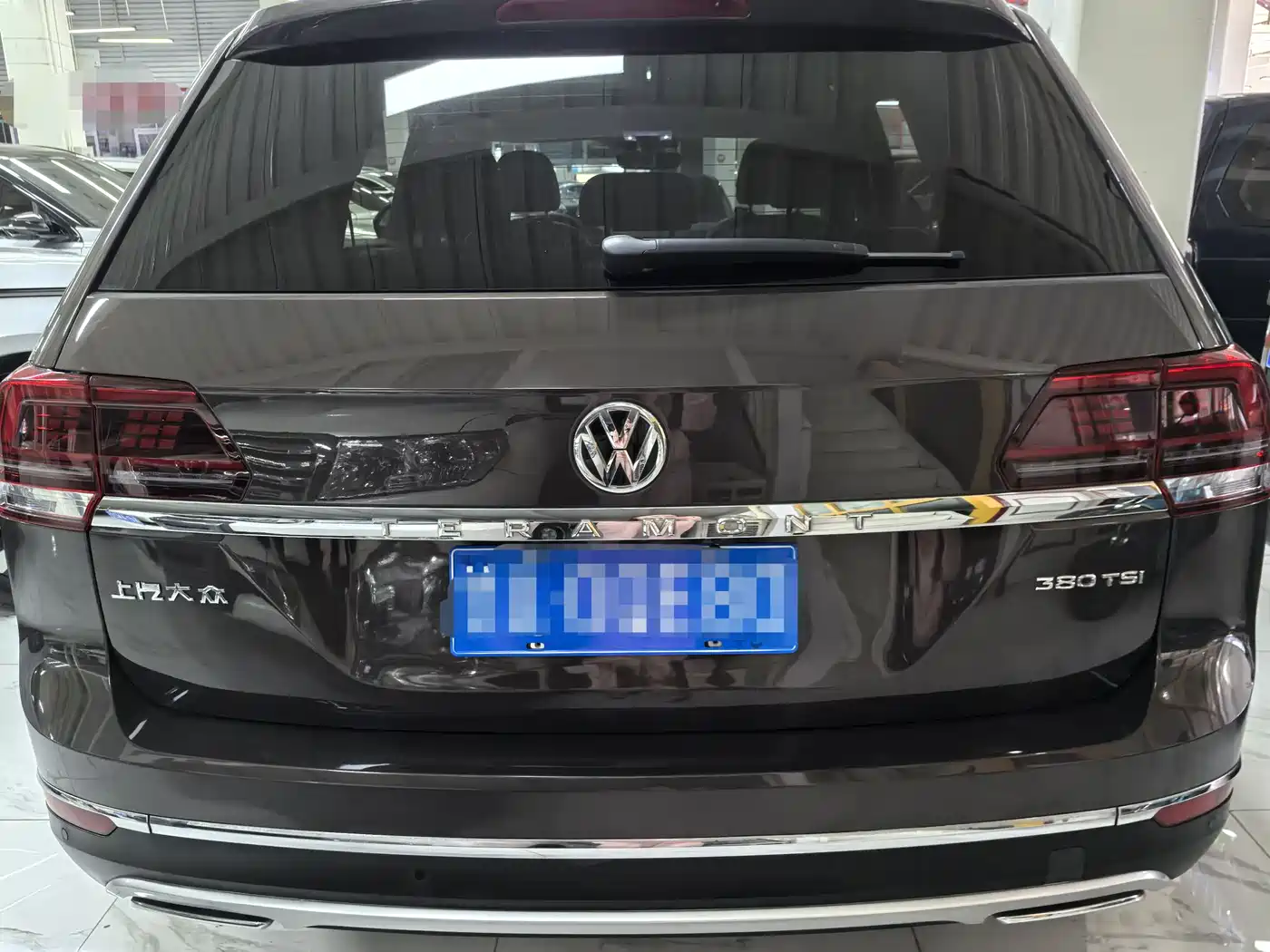 Volkswagen Teramont 2019 380TSI 4WD Luxury Edition China VI фото 5