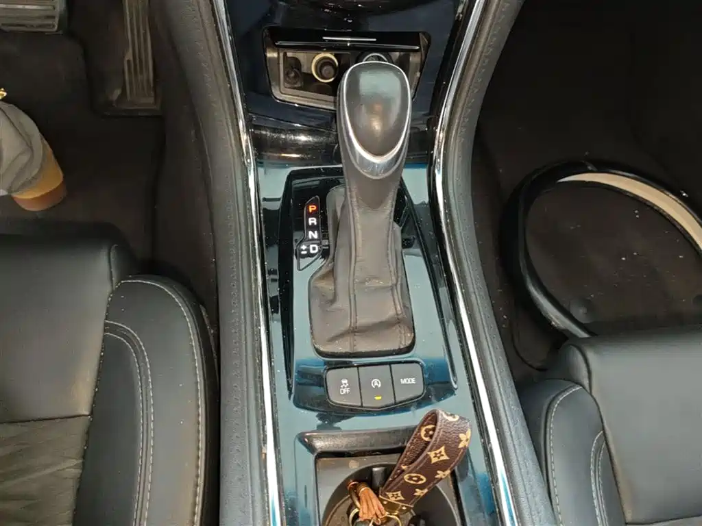 Cadillac ATS-L 2017 28T Technology фото 21