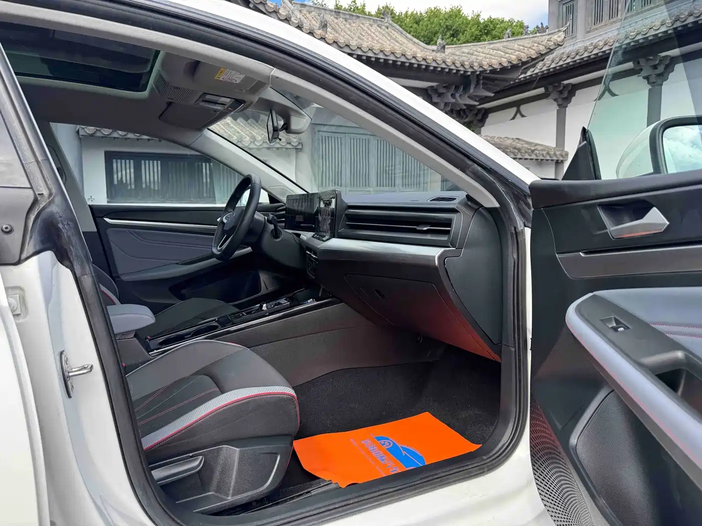 Volkswagen Lamando, миниатюра 10