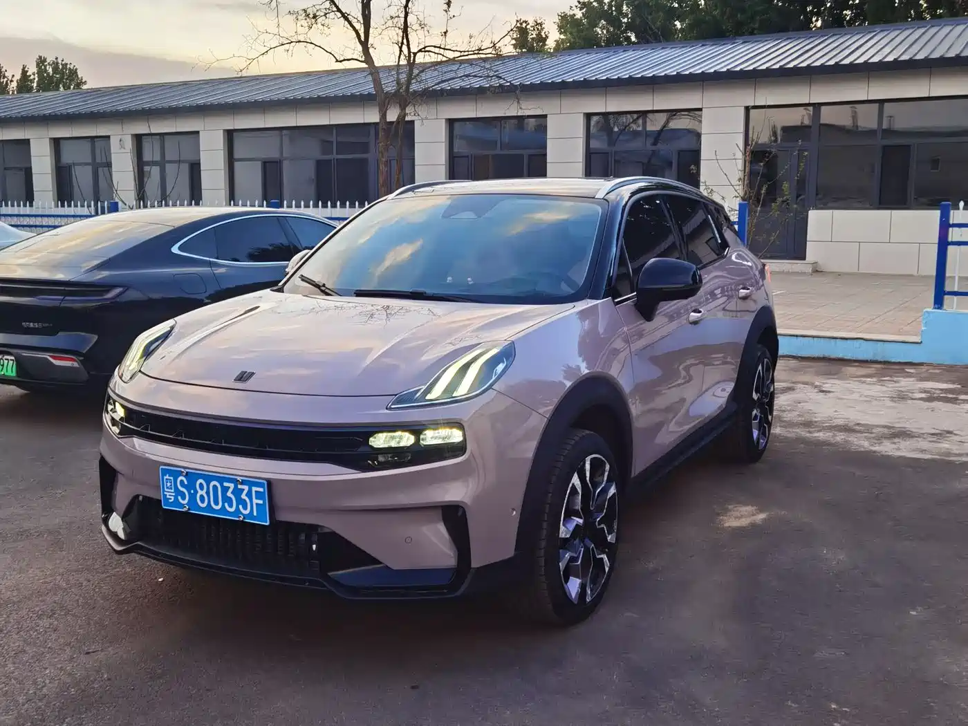 Lynk & Co 06 2023 Remix 1.5T Power Halo фото 3