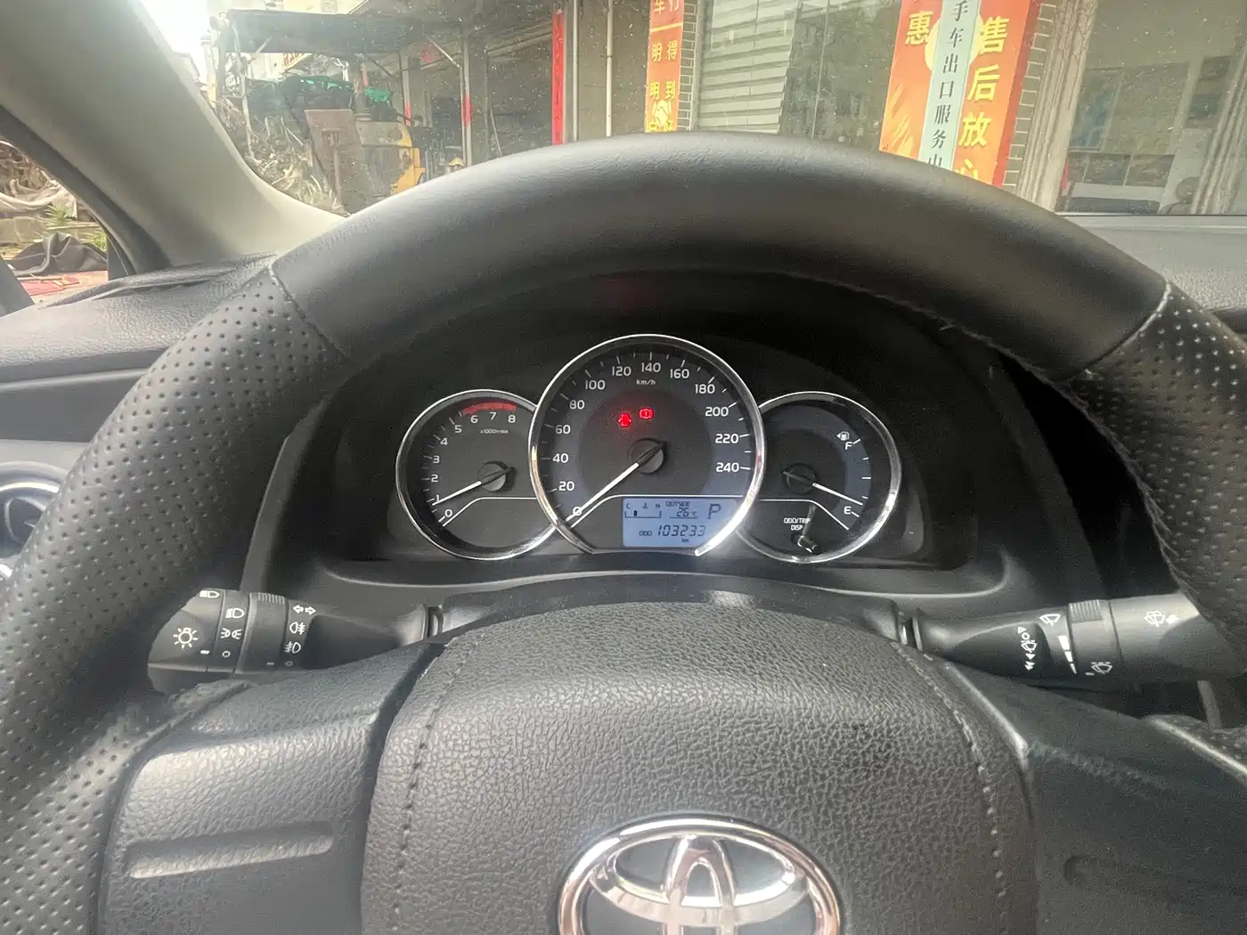 Toyota Corolla 2017 Facelift 1.2T S-CVT GL фото 9
