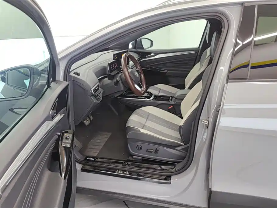 VOLKSWAGEN ID.4 CROZZ