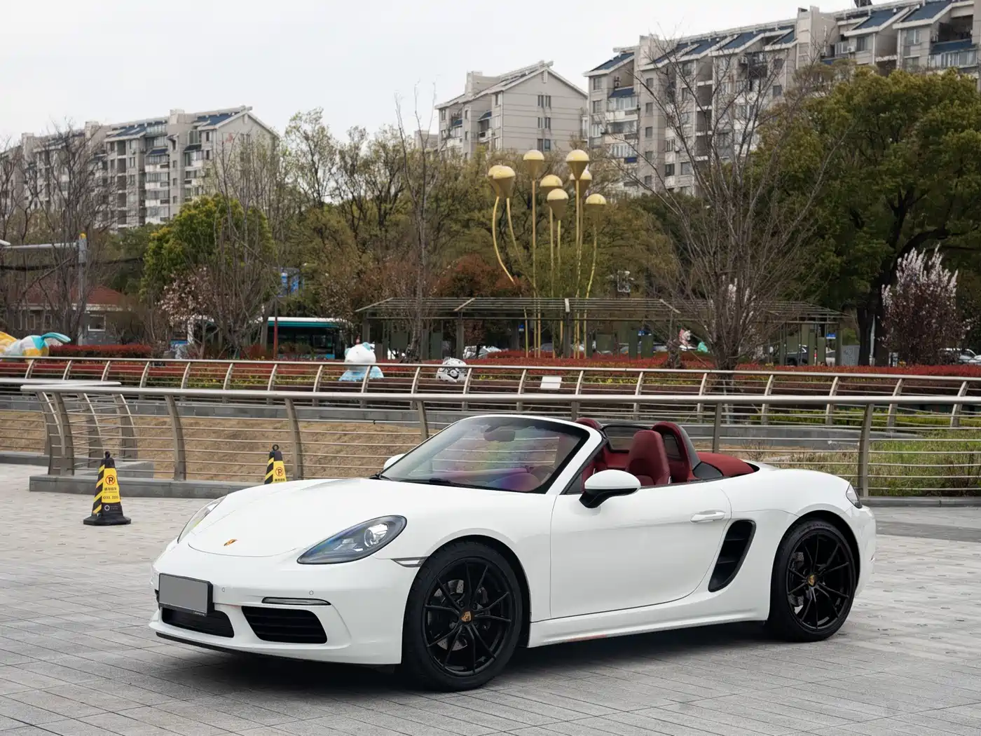 Porsche 718 2019 Boxster T 2.0T фото 3