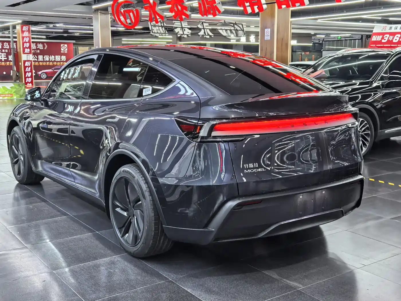 Tesla Model Y 2026 Long Range All-Wheel Drive фото 6