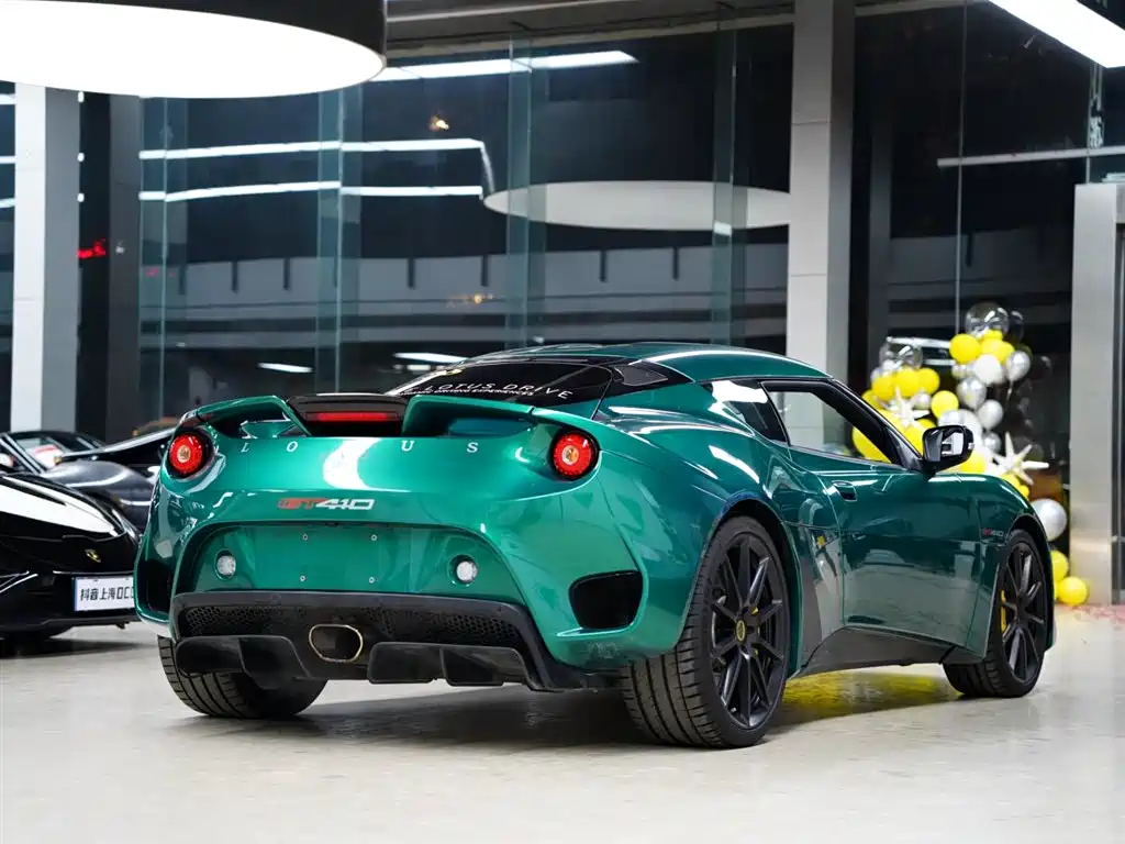 LOTUS SPORTS CAR EVORA