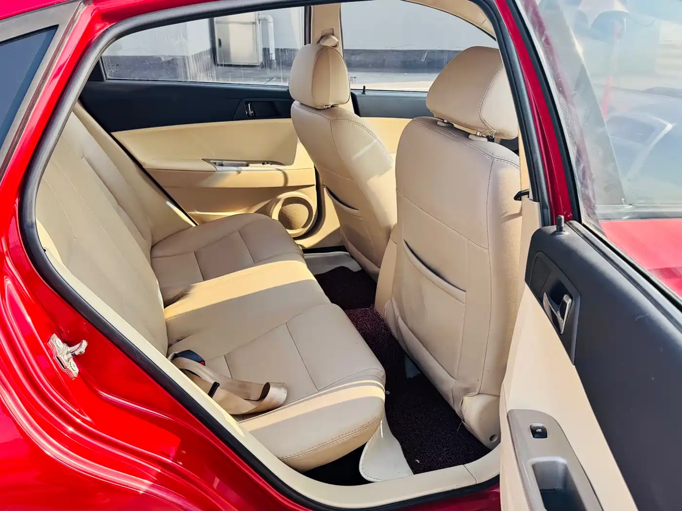Zhonghua H330 2014 2013 1.5L Auto Comfort