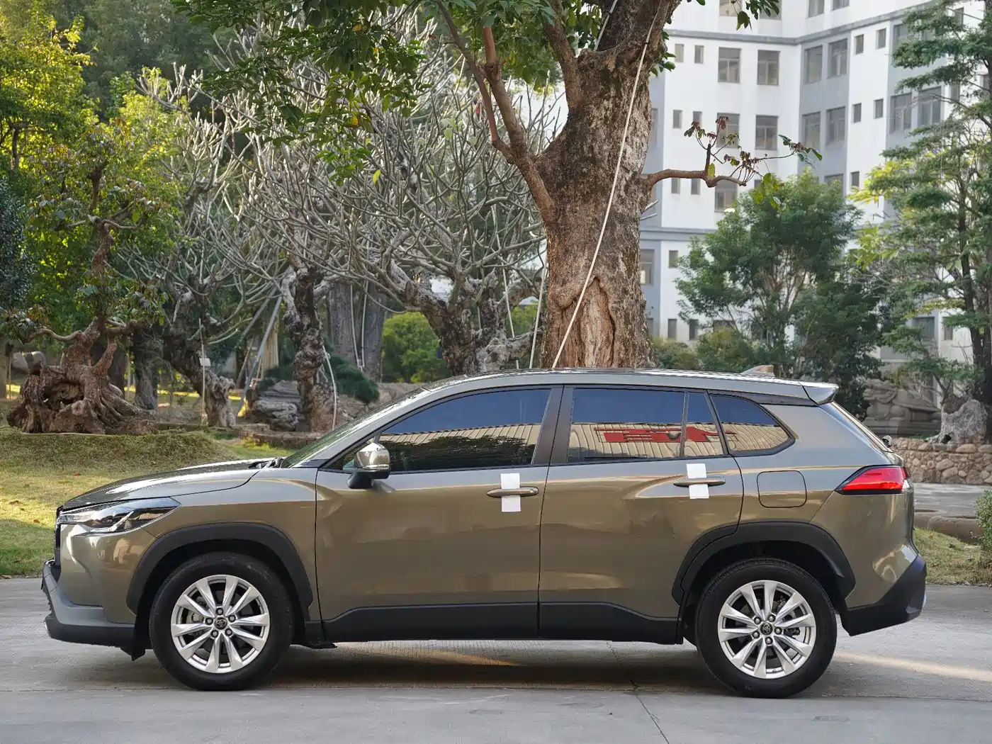 Toyota Corolla Cross 2022 2.0L Elite Edition фото 6