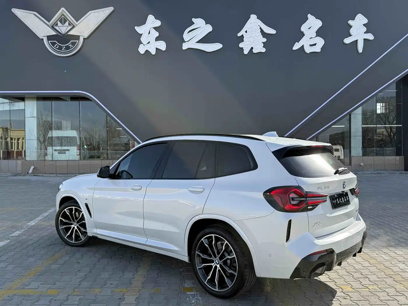 BMW X3 2023 Facelift xDrive30i Leading M Night Package фото 4