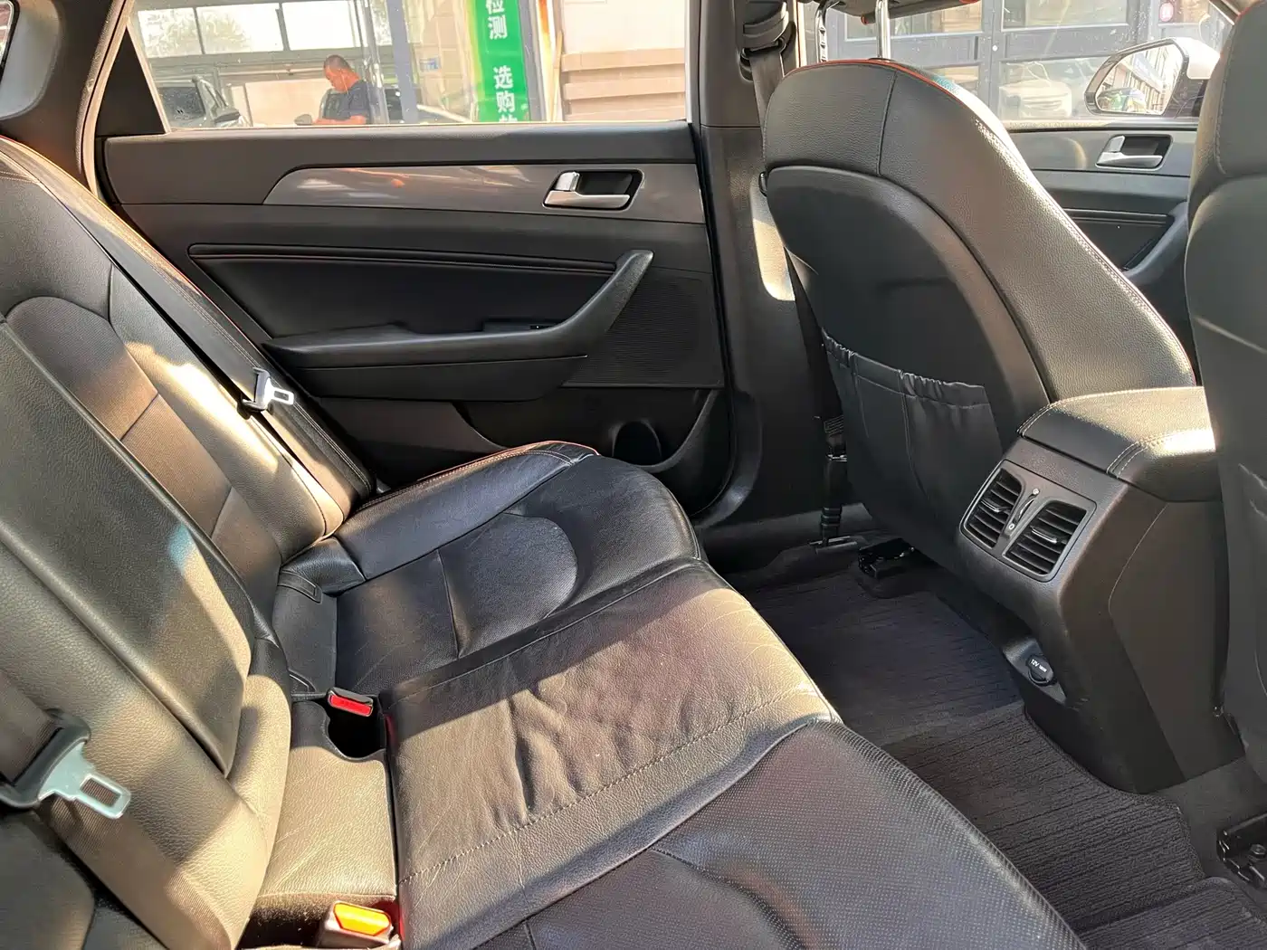 Hyundai Sonata 2015 1.6T GLS Smart фото 9