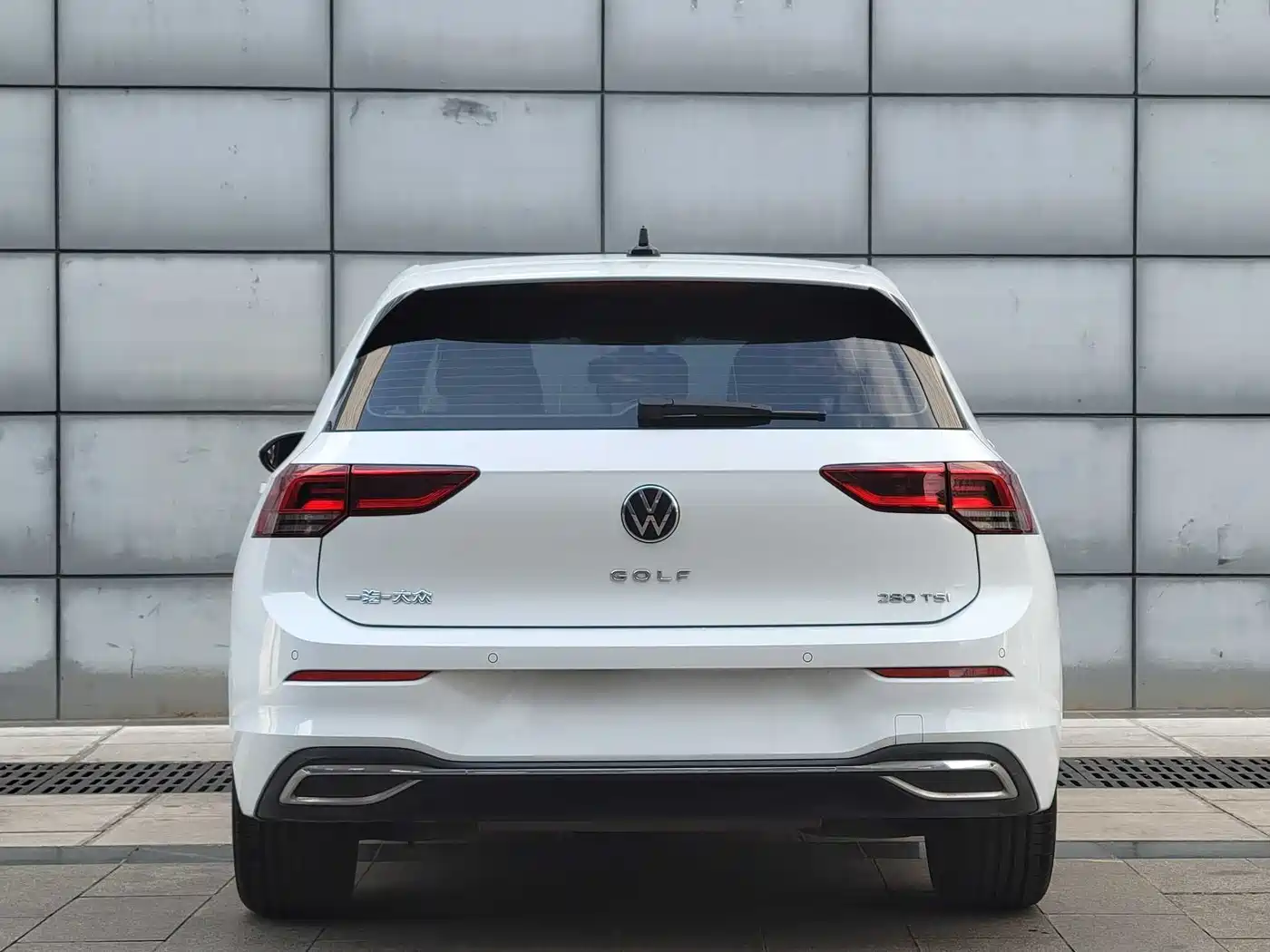 Volkswagen Golf 2023 280TSI DSG Pro фото 8