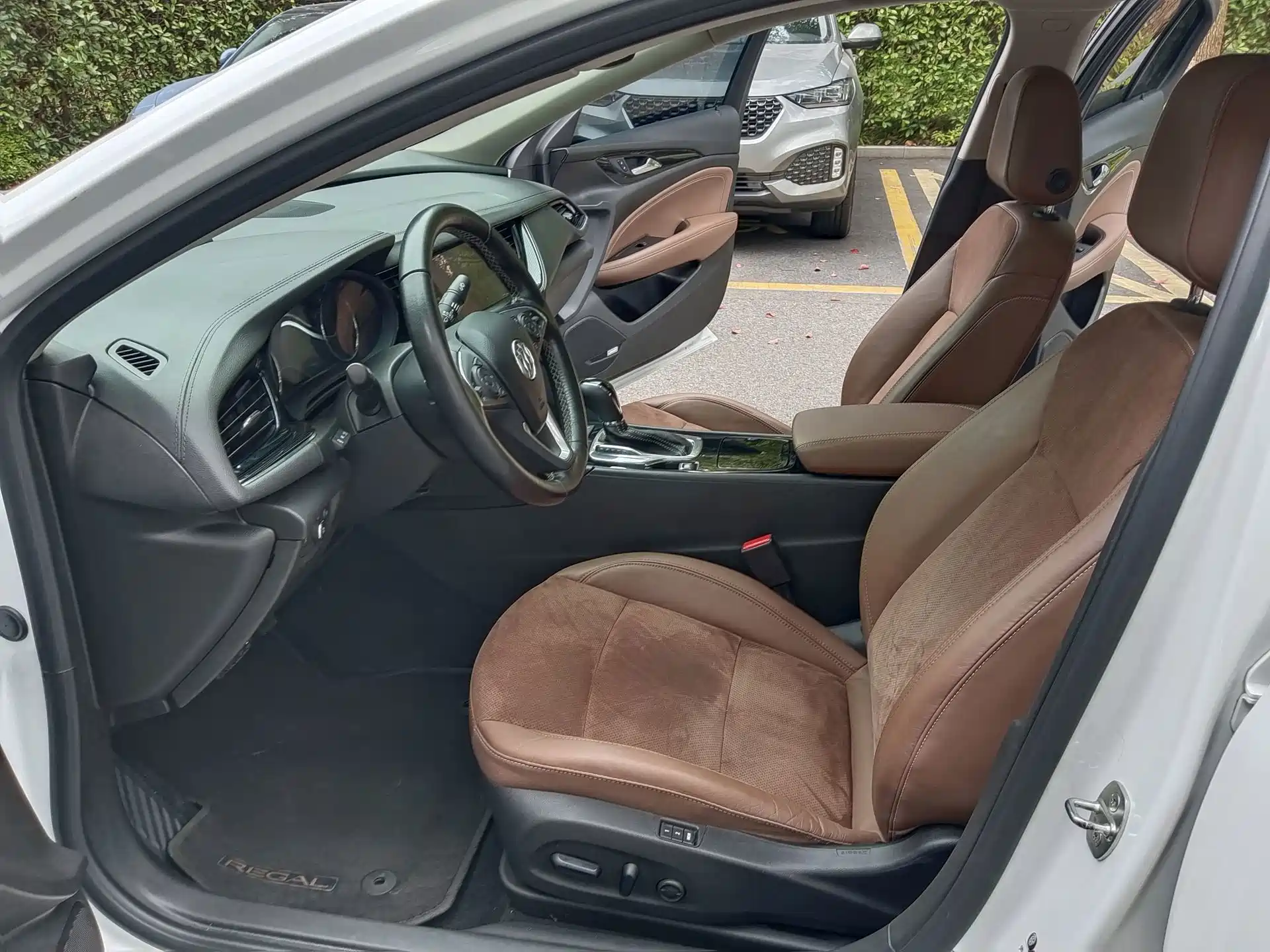 صورة 7 - Buick Regal