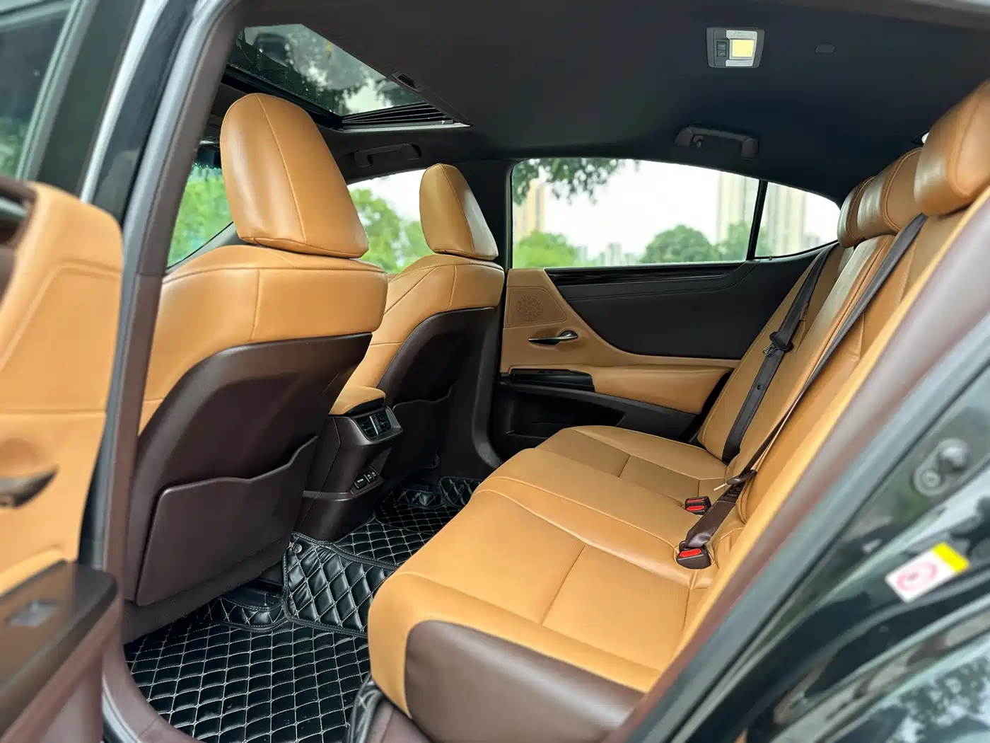 Lexus ES 2018 200 Luxury Edition China V фото 7