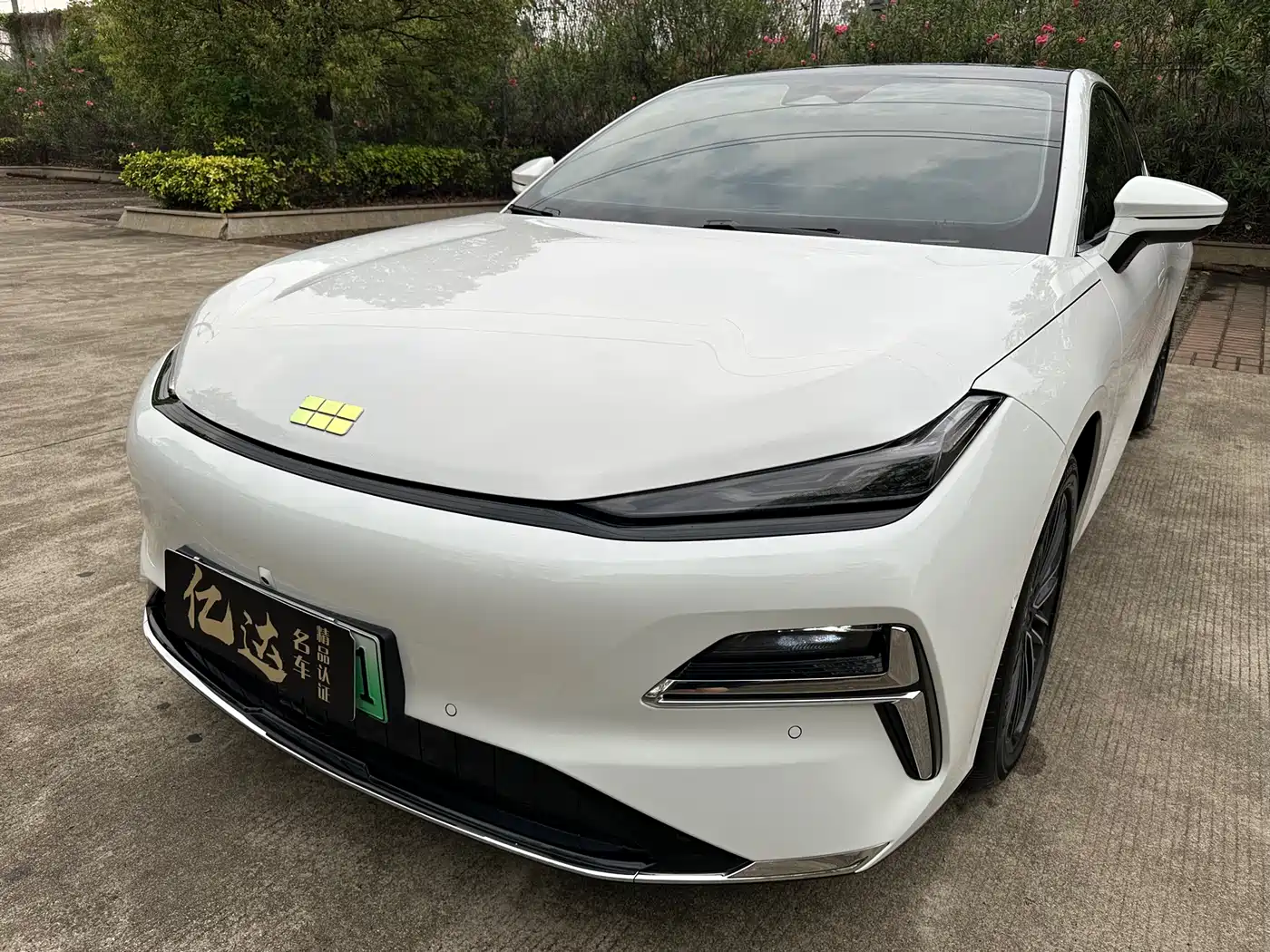 GEELY GALAXY GALAXY SPARKLE 8