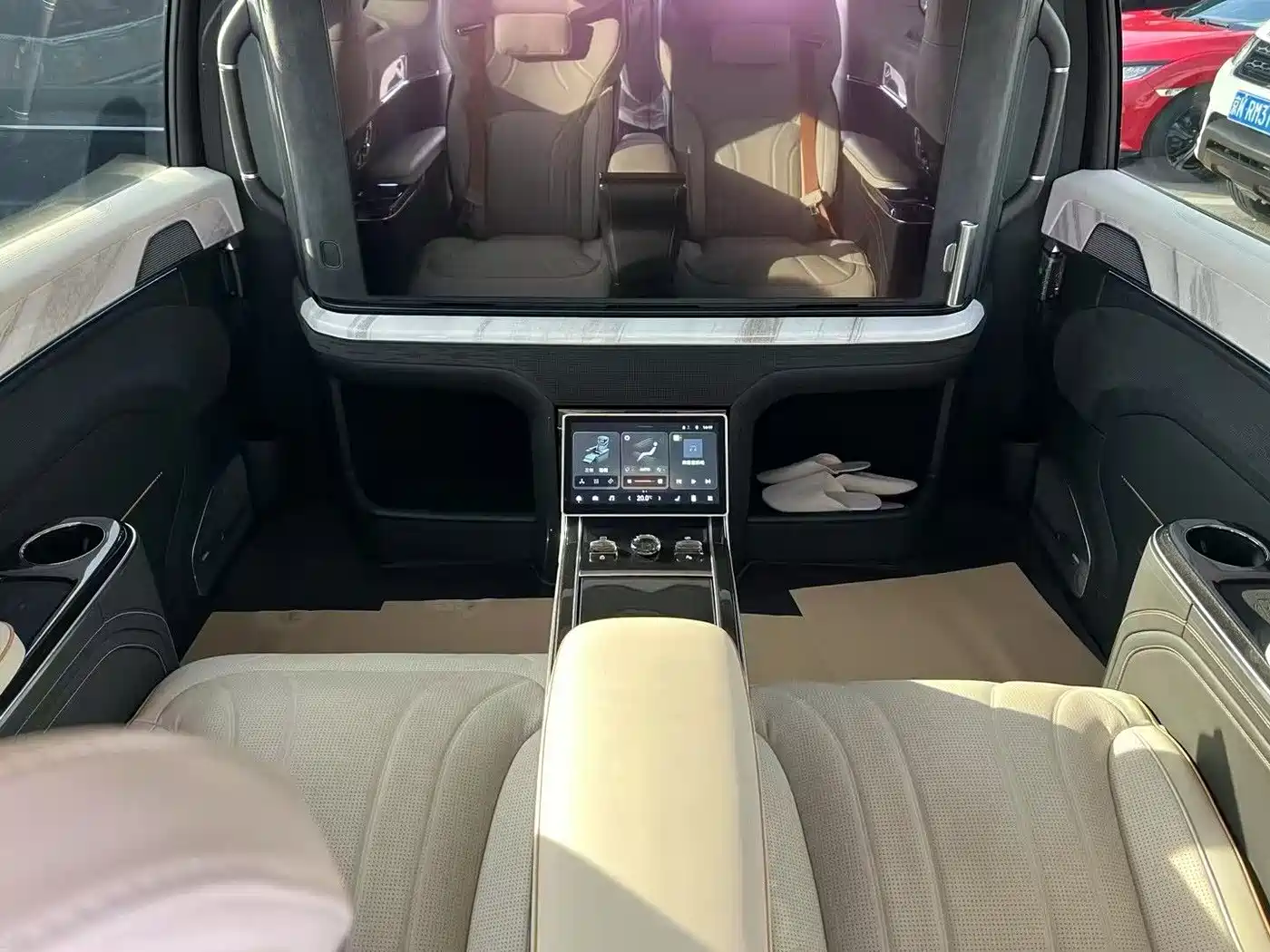 ZEEKR EXTREME KRYPTON 009