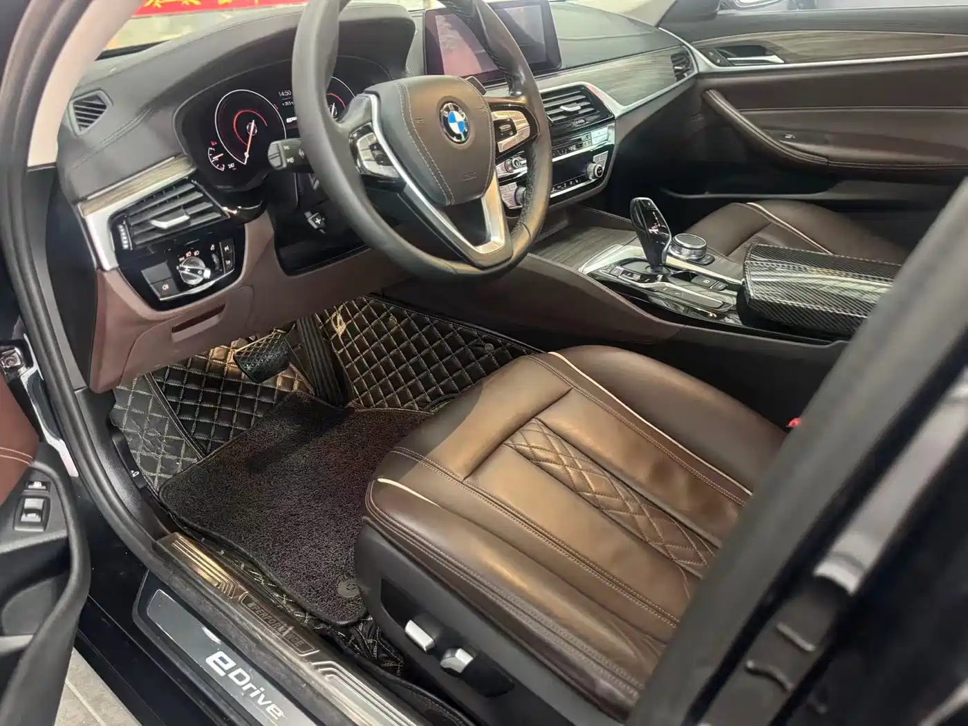 BMW 5 Series New Energy 2019 Facelift 530Le Luxury Package фото 3