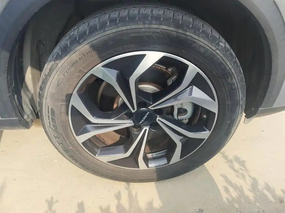 Haval Xiaolong MAX 2023 2023 1.5L Hi4 105 4WD Pilot Edition