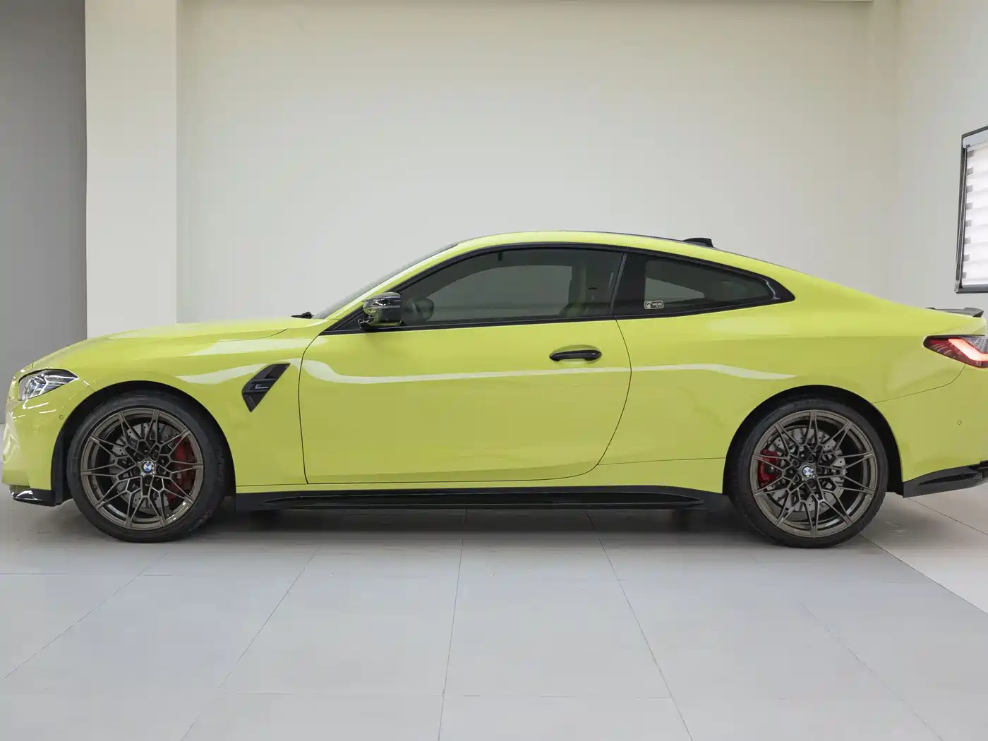 BMW M4 2022 M4 Coupe Thunder Edition фото 13