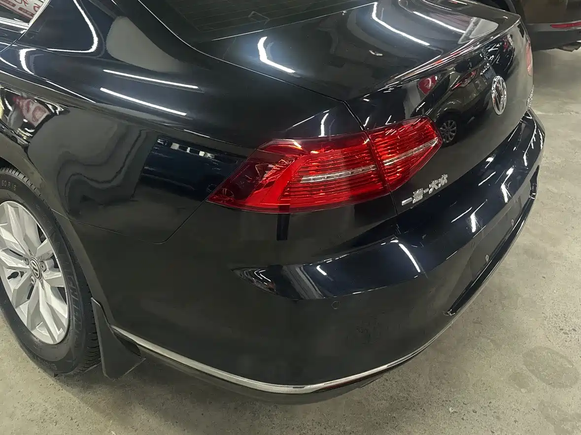 Volkswagen Magotan 2018 280TSI DSG Comfort фото 6