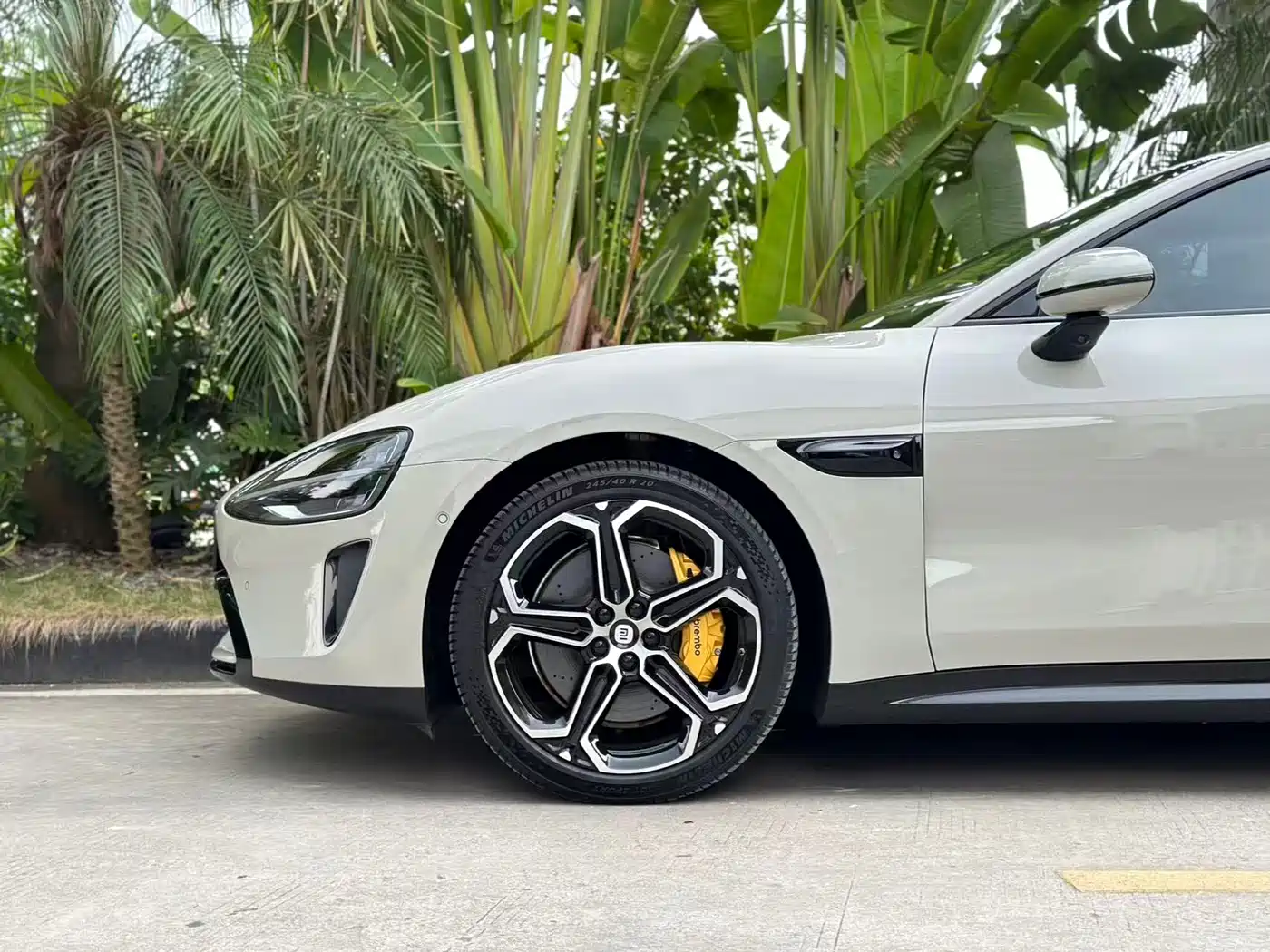 XIAOMI CAR XIAOMI SU7