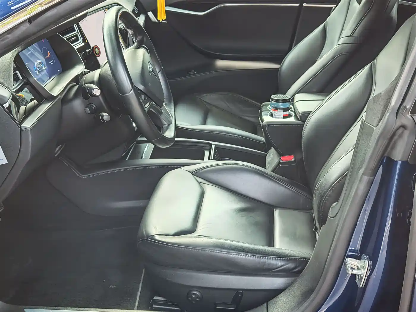 TESLA MODEL S