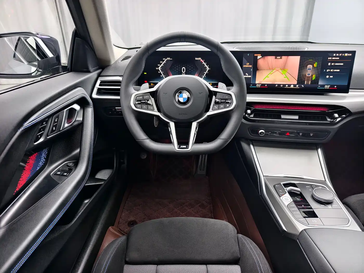 BMW 2 Series (Import) 2025 225i M Sport Shadowline Package фото 14