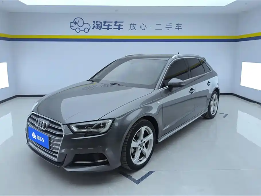 Audi A3 2020 Sportback 35 TFSI Fashion Type China VI