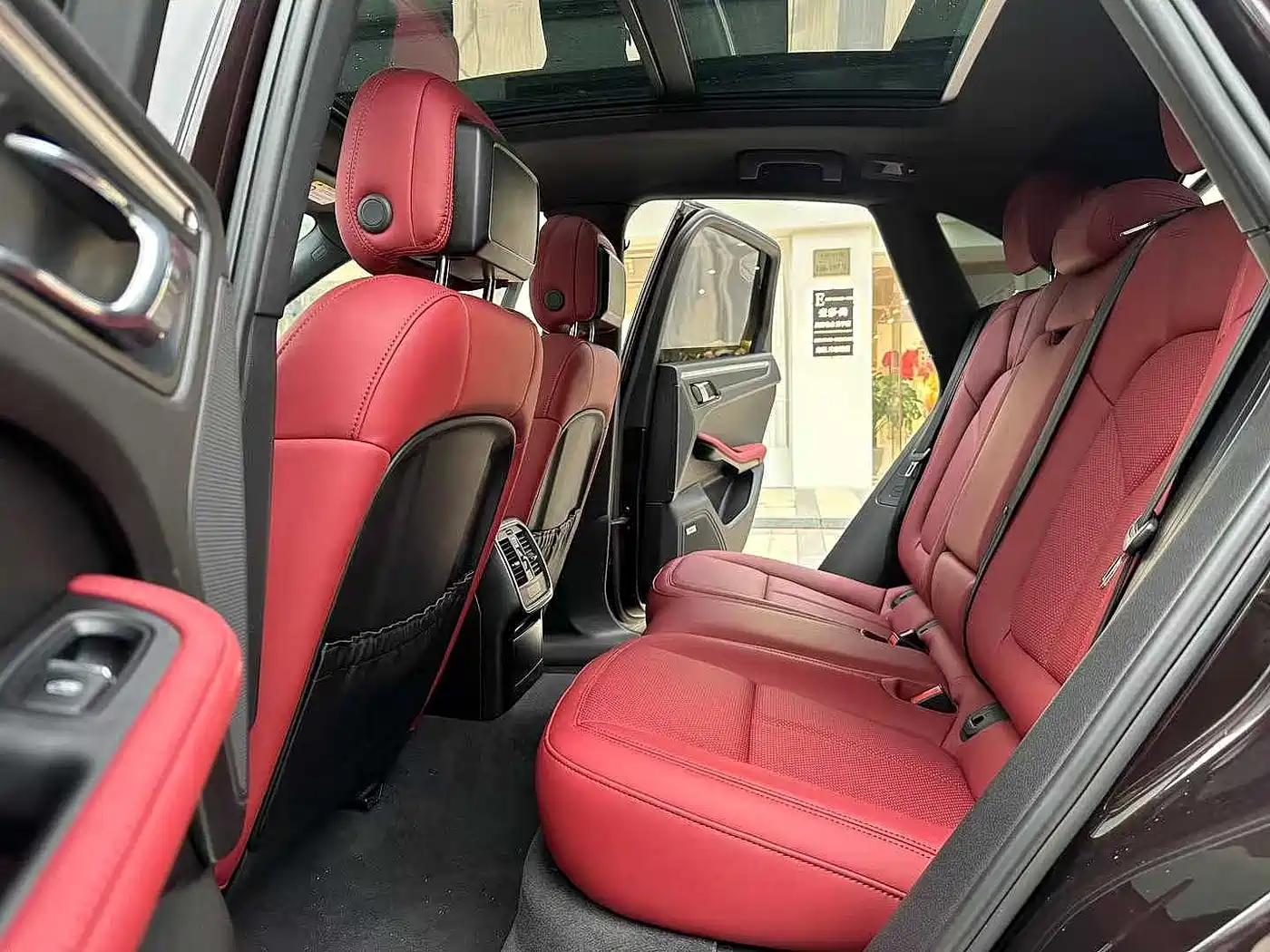 Porsche Macan 2016 Macan 2.0T фото 6