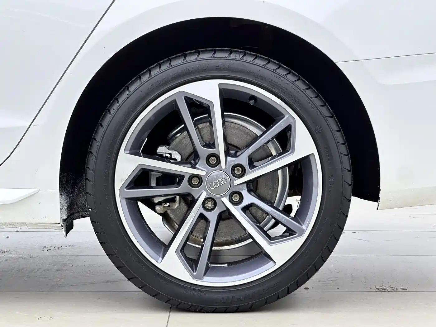 Audi A4L 2020 40 TFSI Fashion Dynamic Edition фото 15