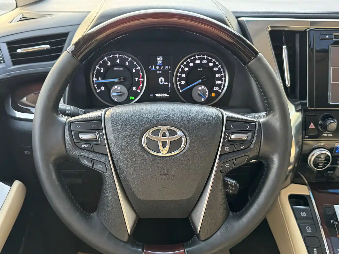 Toyota Alphard 2015 3.5L Luxury Edition фото 10