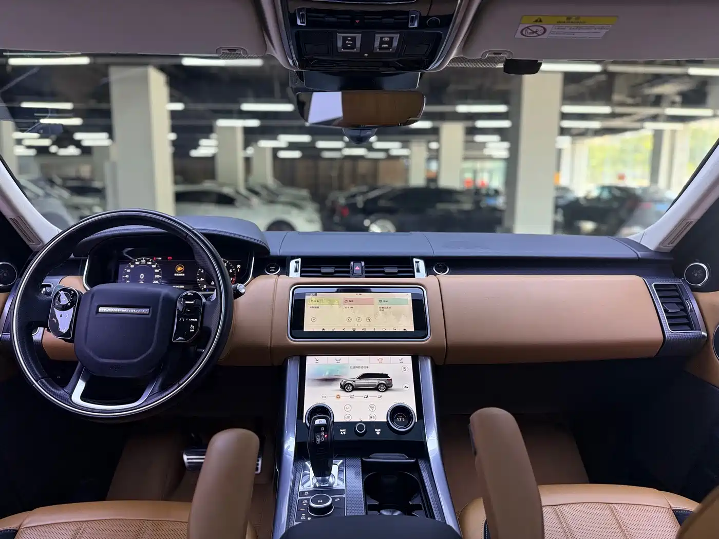 Фото 21 - Land Rover Range Rover Sport