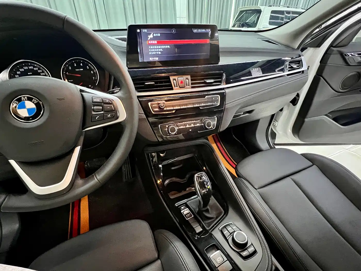 BMW X2 (Import) 2019 sDrive20i M Off-Road Package China VI фото 12