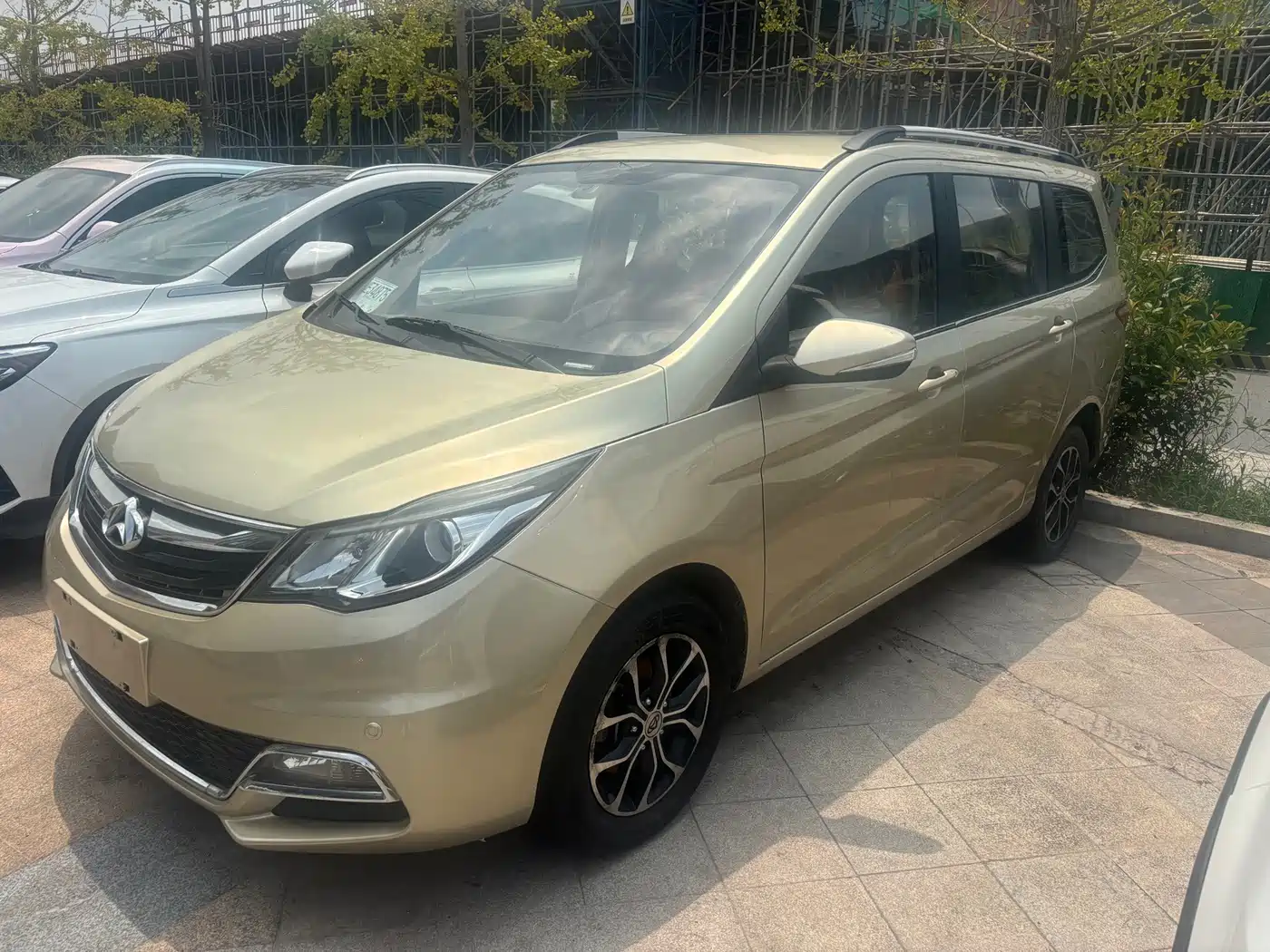 Changan Kaicheng Changan Oushang A600 2016 2016 1.5L Manual Luxury 7-Seater