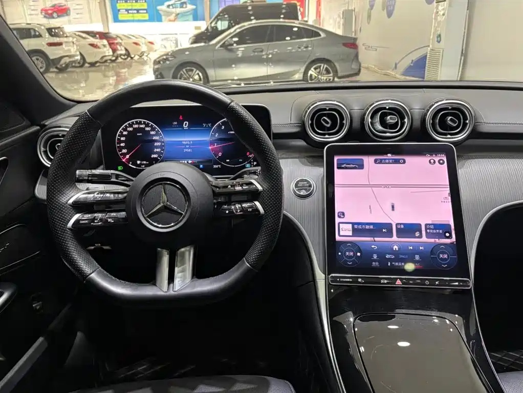 MERCEDES-BENZ CLASS C