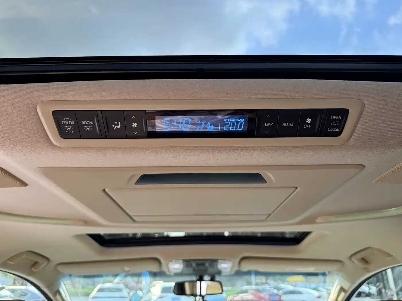 Toyota Alphard 2015 3.5L Luxury Edition фото 15