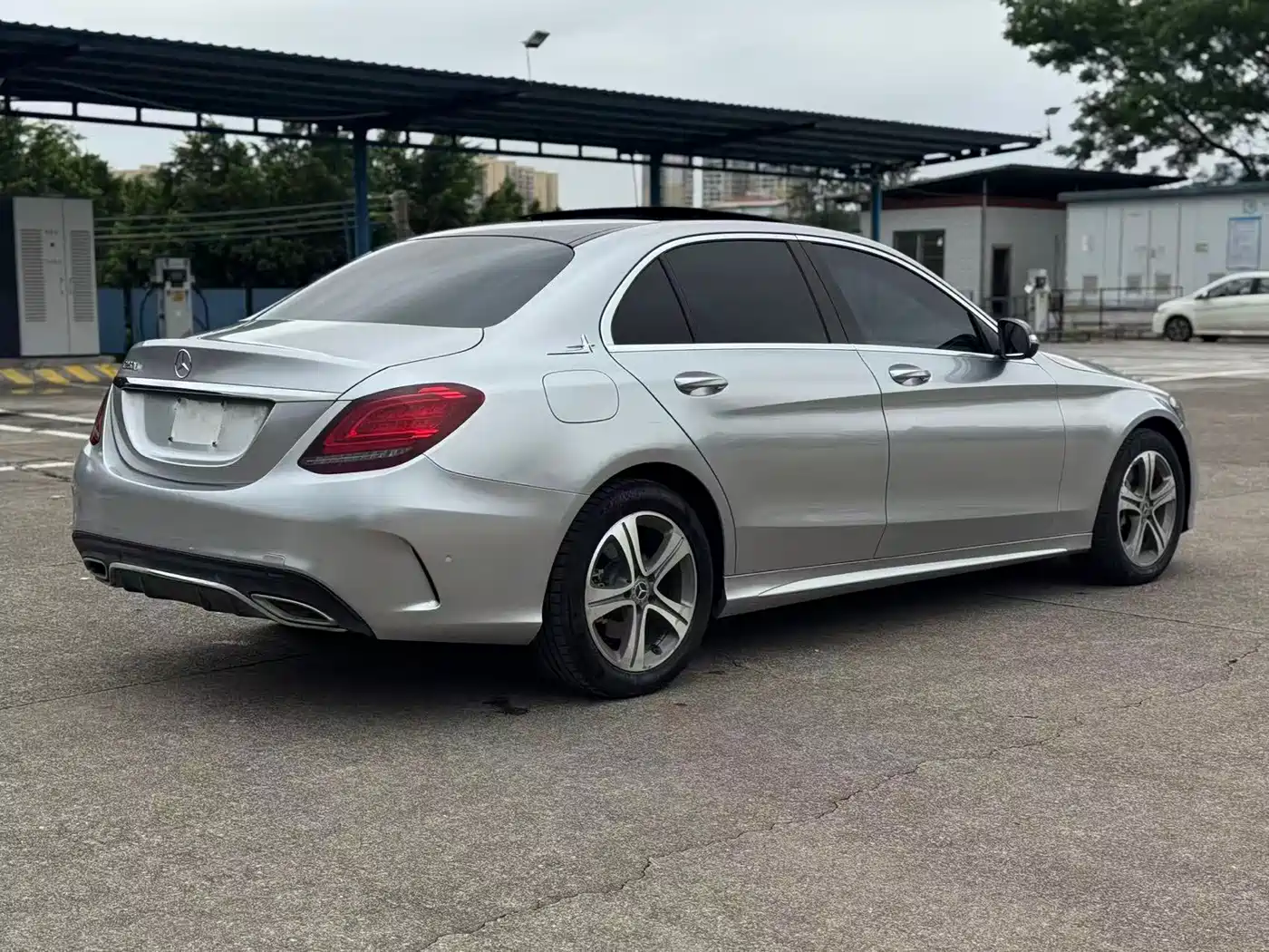 Mercedes-Benz C-Class 2020 Facelift C 260 L Sport фото 4