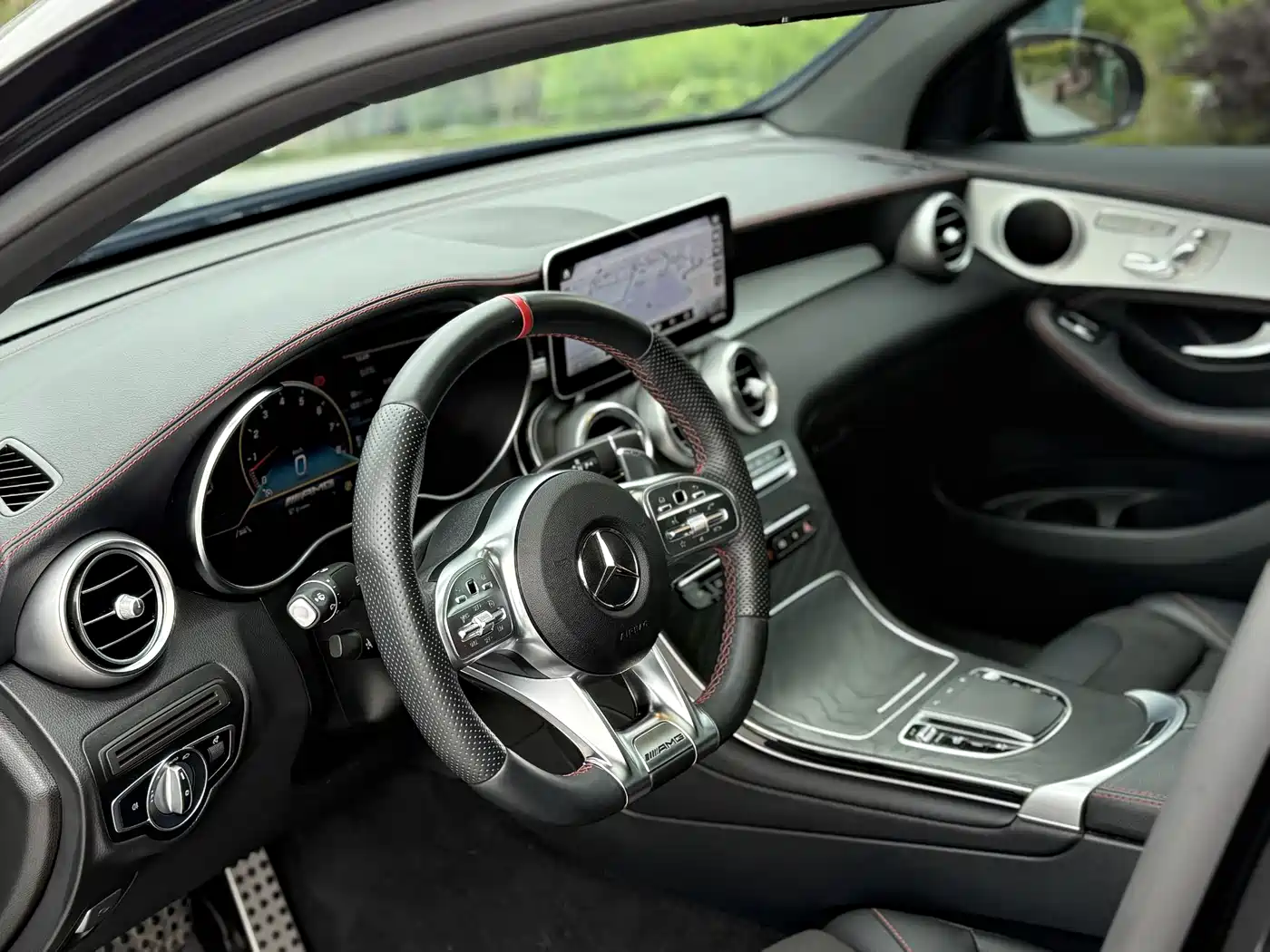 Mercedes-Benz GLC Coupe AMG 2022 AMG GLC 43 4MATIC Coupe SUV фото 17