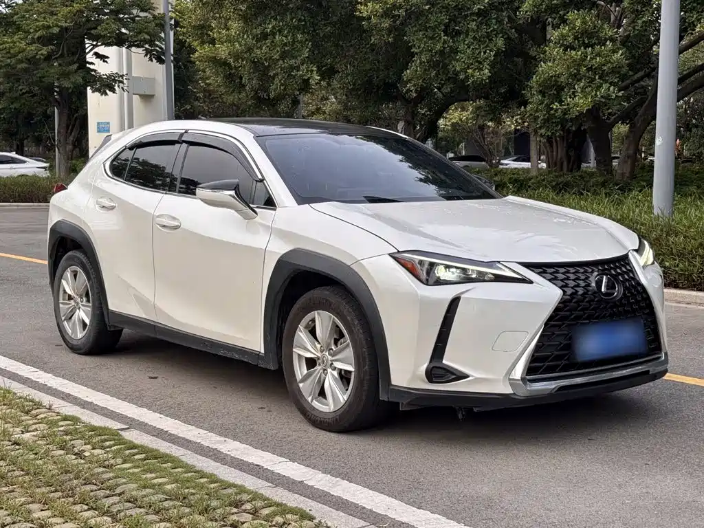 2022 Lexus UX