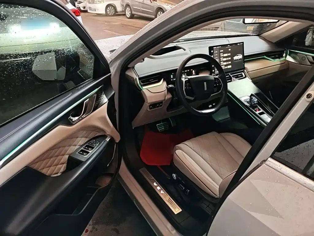WEY Mocha 2023 2021 2.0T 4WD Premium Edition