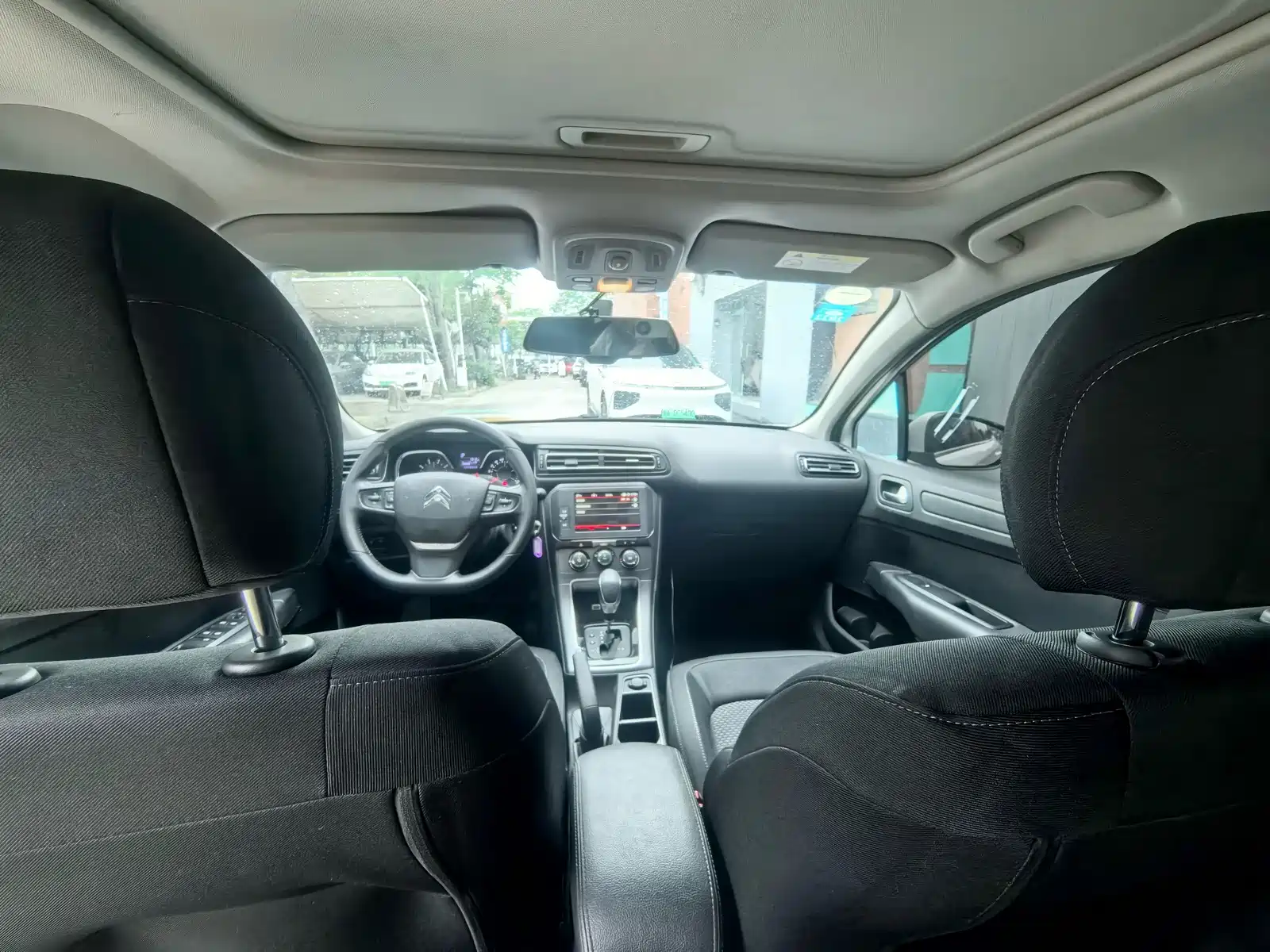 Фото 12 - Citroën C4 C-Quatre