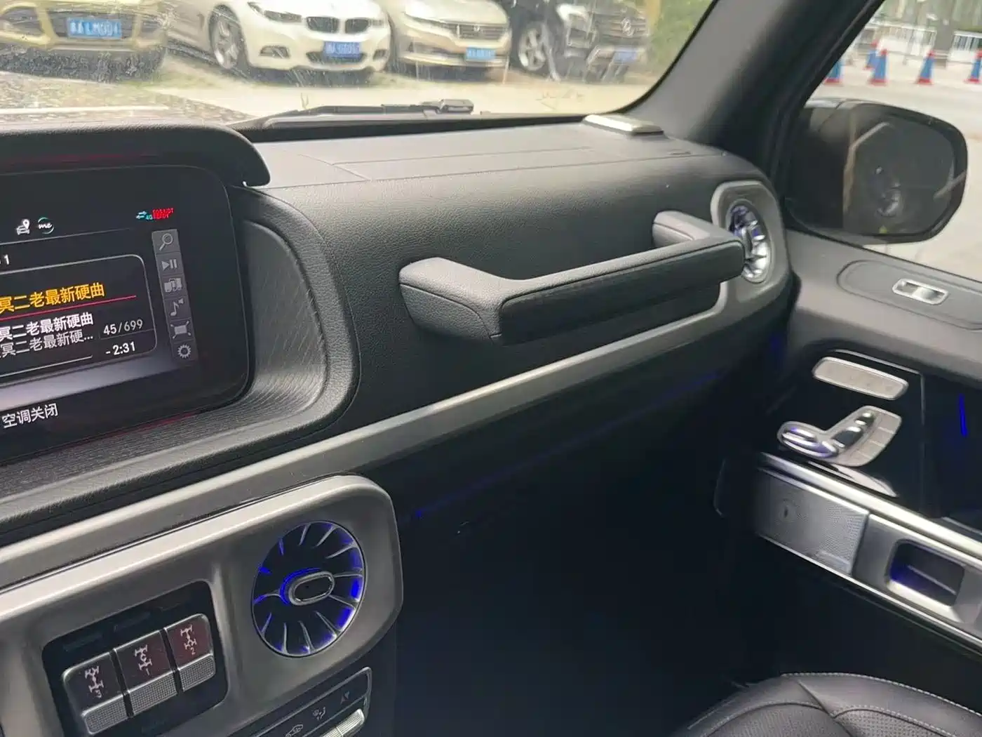 Mercedes-Benz G-Class 2022 G 350 фото 11