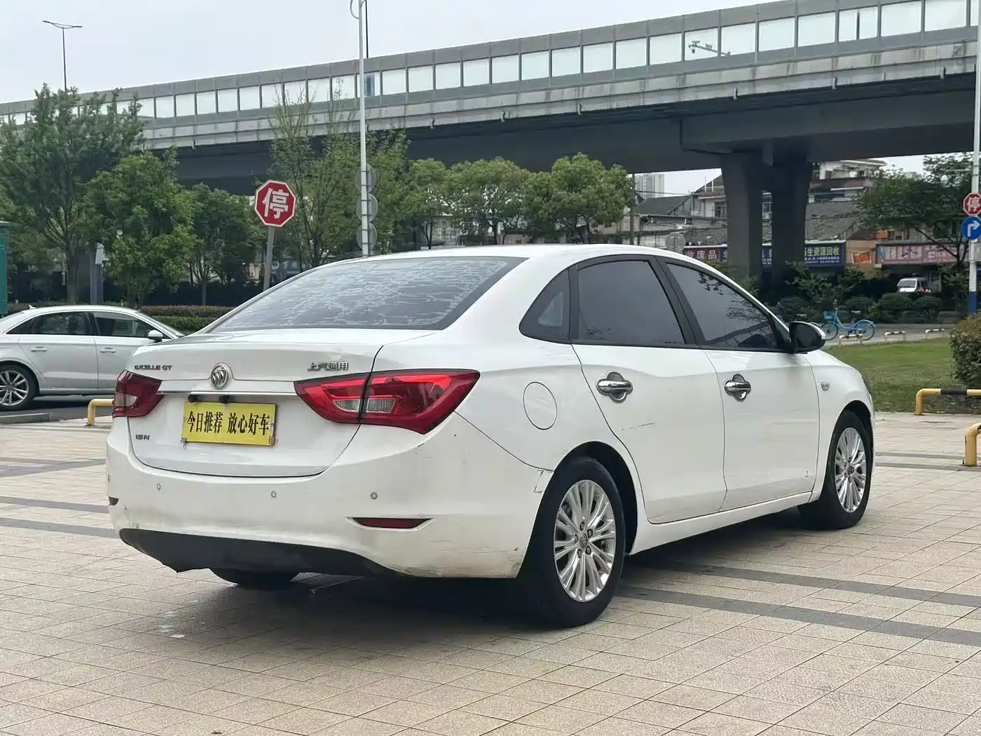 Buick Excelle 2017 15N Automatic Elite фото 7